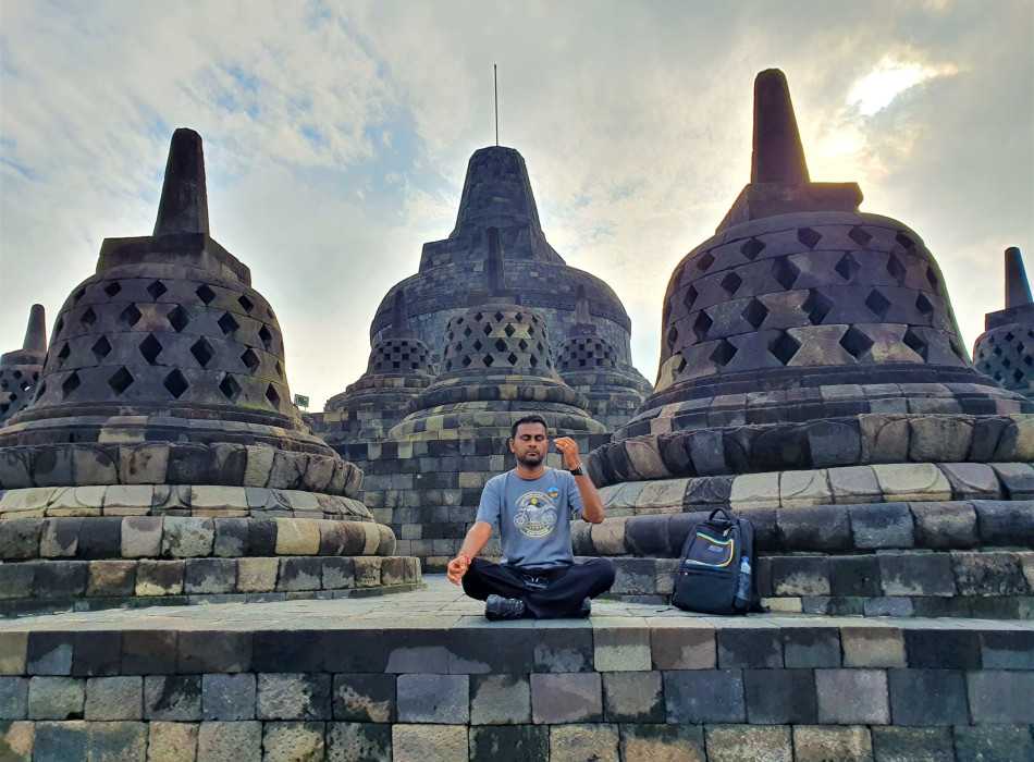 Shared Trip : Borobudur Tour from Semarang Port
